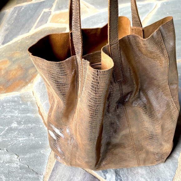 Anthropologie Handbags - Unlined Leather Tote